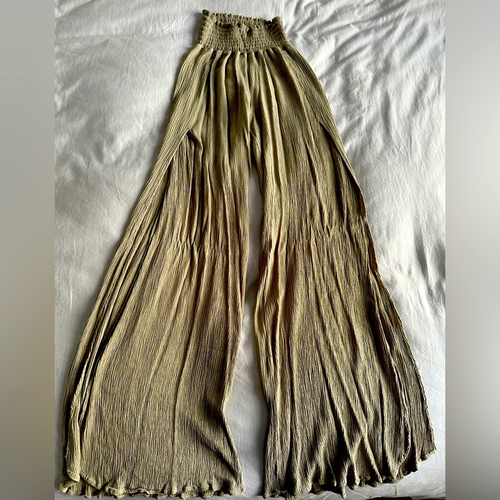 Sincerely Jules Olive Green Wide/Split Leg Pants